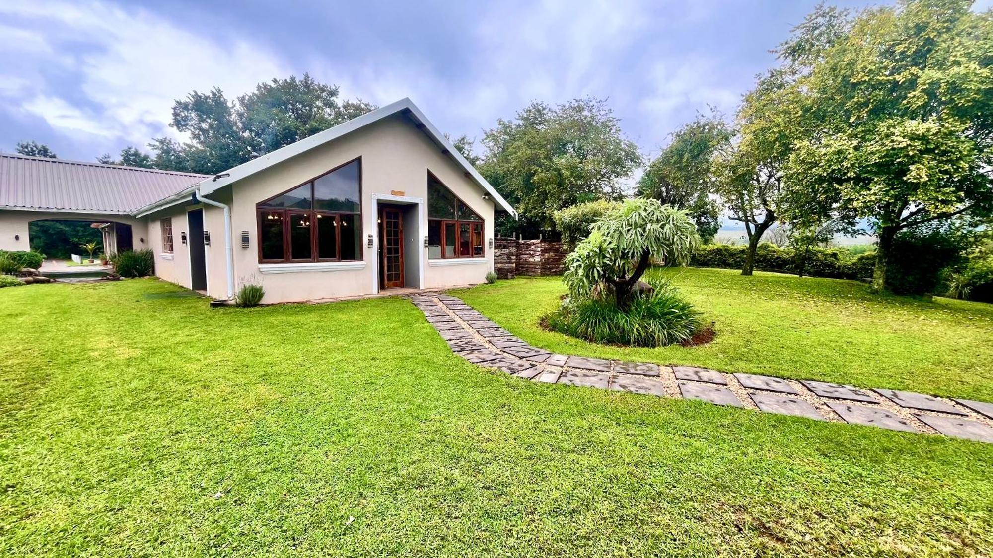 Drakensberg Inkosana Lodge Champagne Valley Exterior foto
