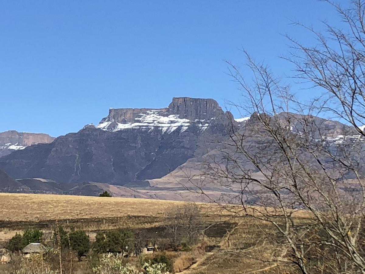 Drakensberg Inkosana Lodge Champagne Valley Exterior foto